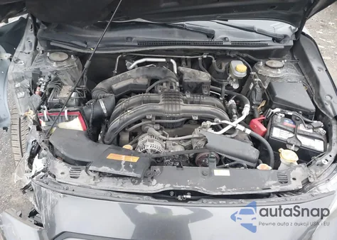 2019 Subaru Crosstrek 2.0I Premium из США, поврежденный, VIN JF2GTACC6K8369579